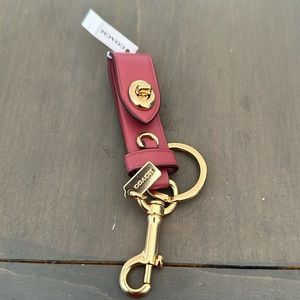Your keys in COACH style